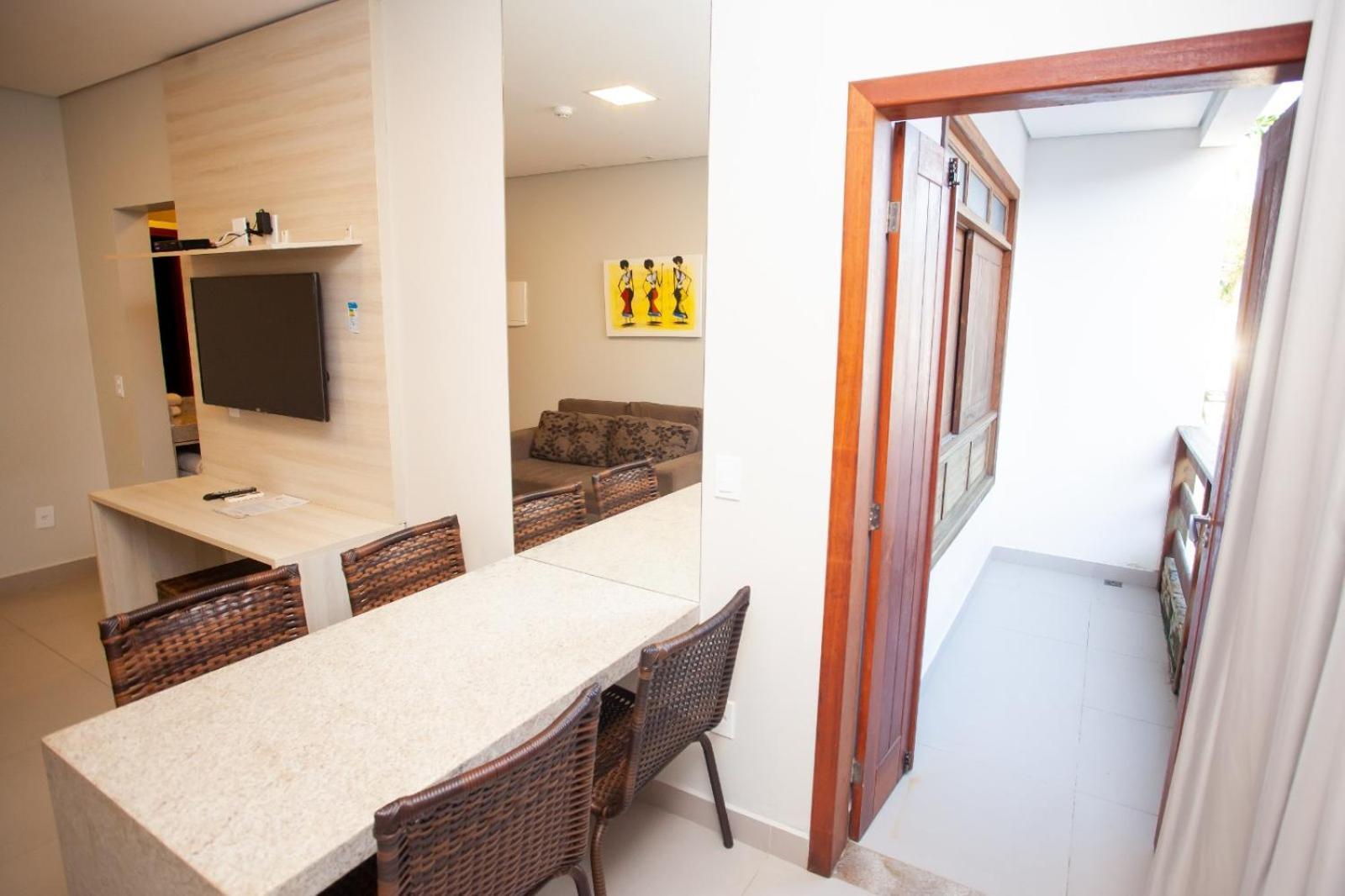 Hotel Encantos De Itaperapuã